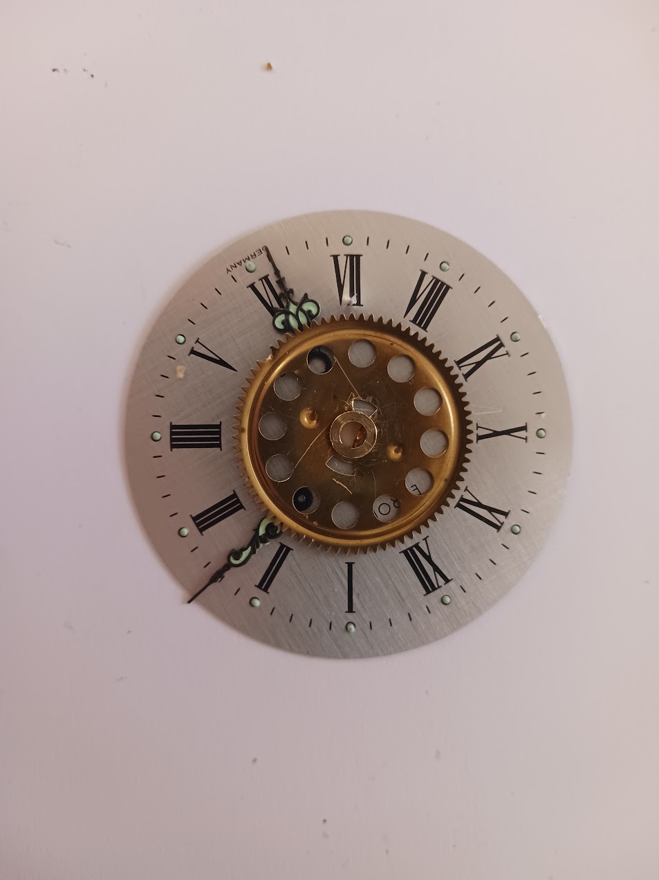 Clock arrangement